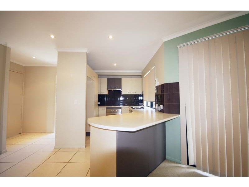 1/13 Regent St, Caloundra QLD 4551