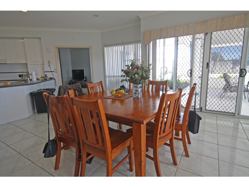 4 Cowiebank Place, Pelican Waters QLD 4551