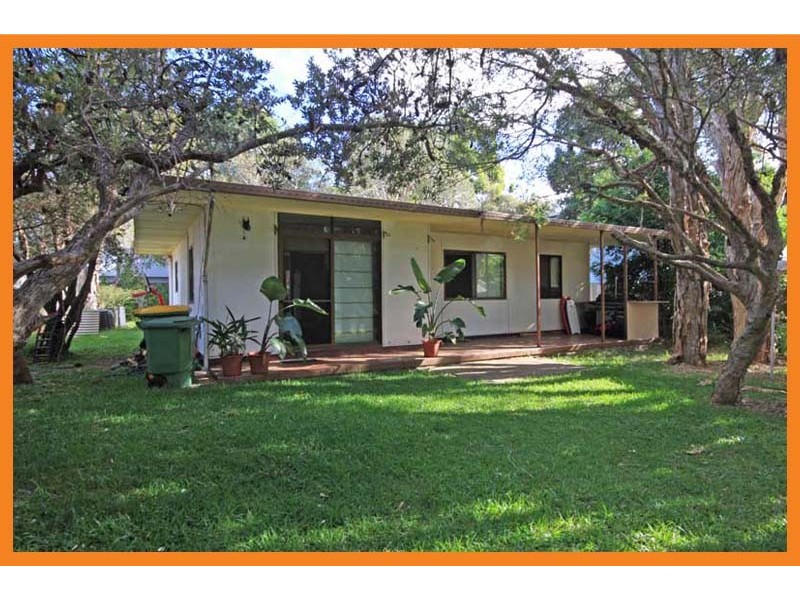 3 Gamban Esplanade, Currimundi QLD 4551
