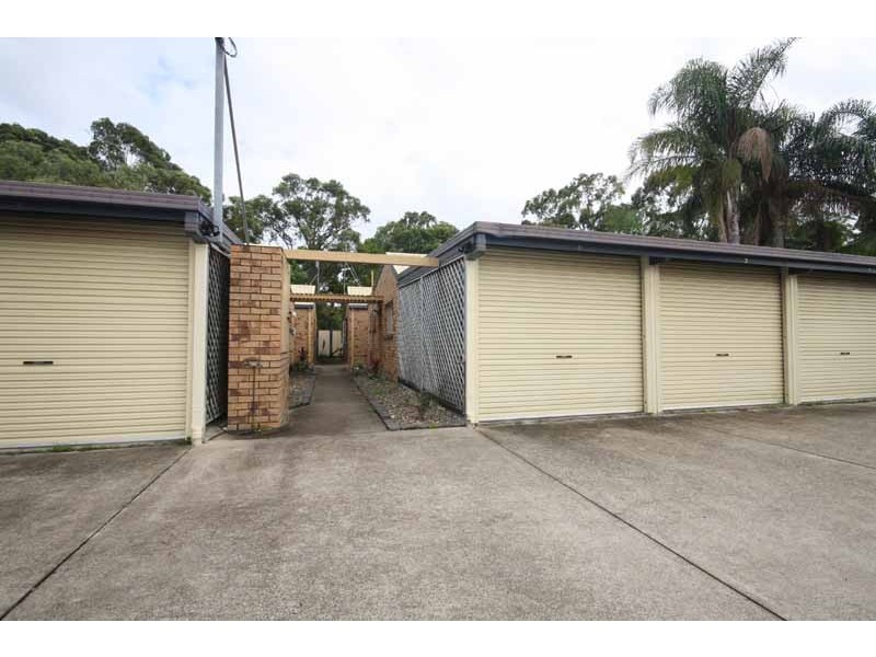 4/114 Bundilla Bvd, Mountain Creek QLD 4557