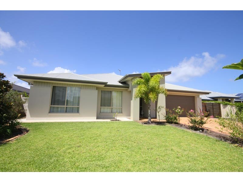 3 Rutherford Pl, Pelican Waters QLD 4551
