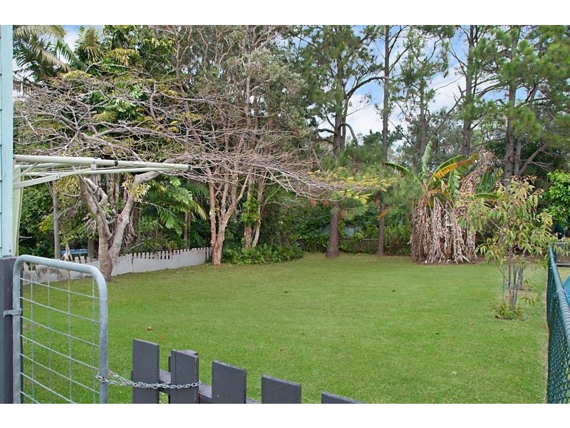 4 Edridge Street, Shelly Beach QLD 4551