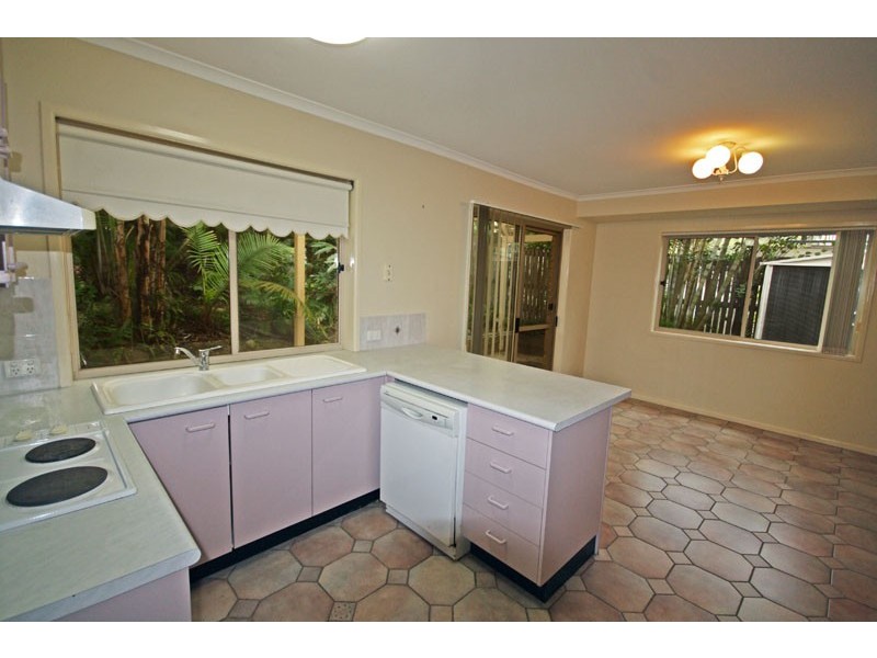 2/5 Gidgee Court, Caloundra West QLD 4551