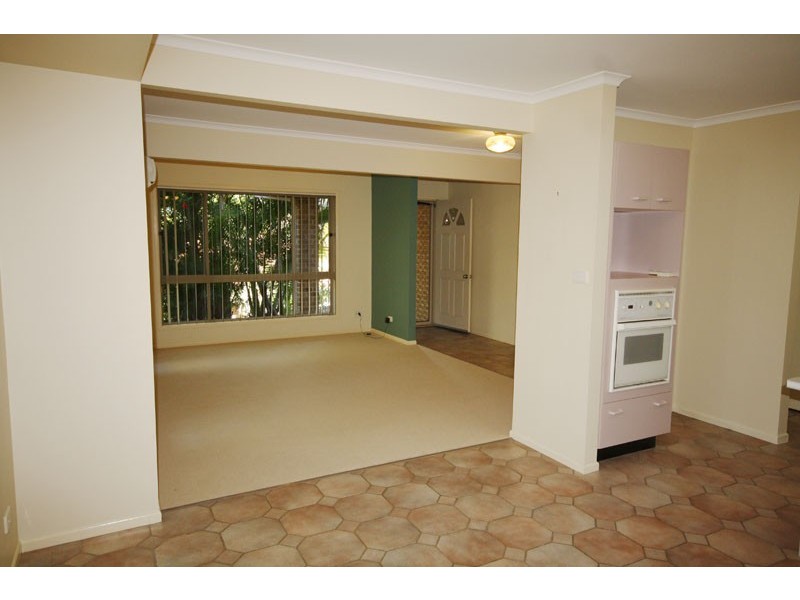 2/5 Gidgee Court, Caloundra West QLD 4551