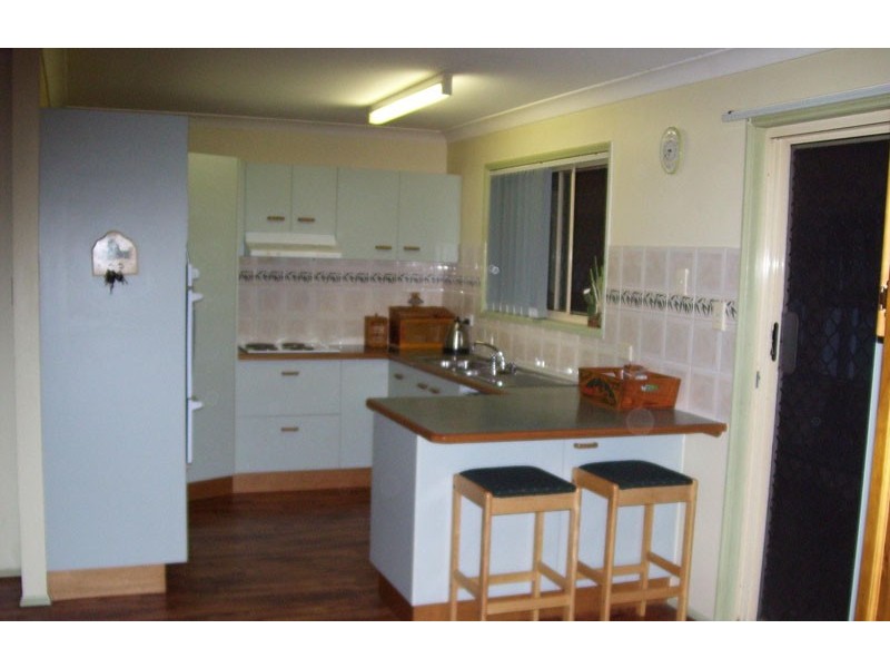 2 Triton Ct, Ningi QLD 4511