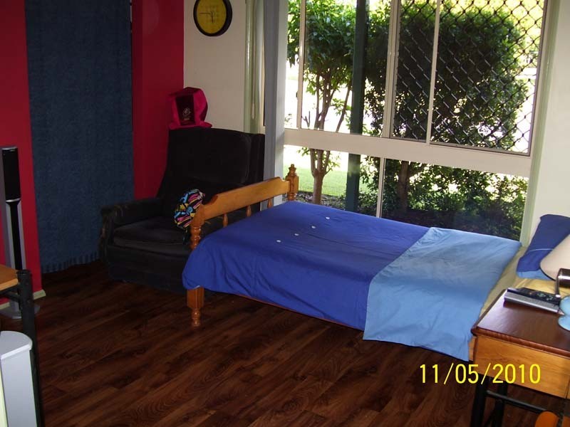 2 Triton Ct, Ningi QLD 4511