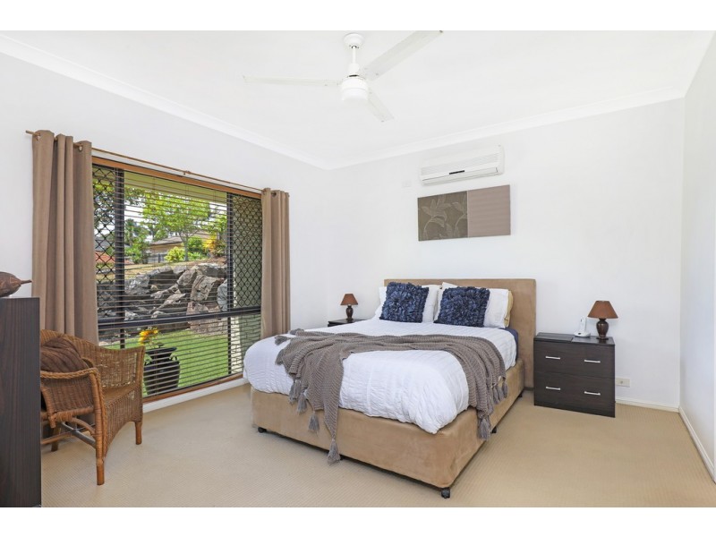 10 Timbertop Court, Little Mountain QLD 4551