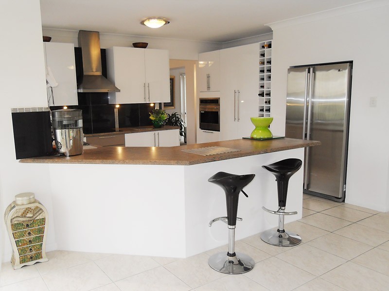 56 Kalowendha Avenue, Pelican Waters QLD 4551