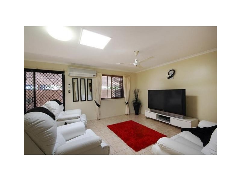 Little Mountain QLD 4551