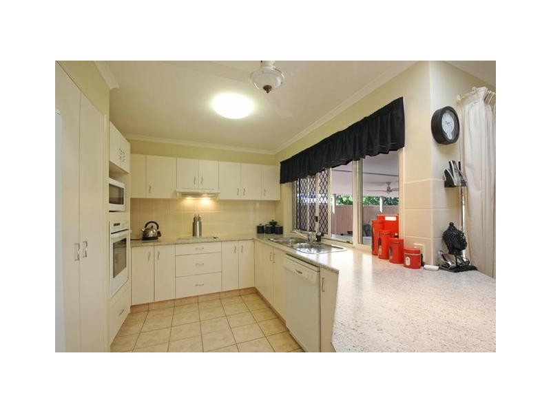 Little Mountain QLD 4551