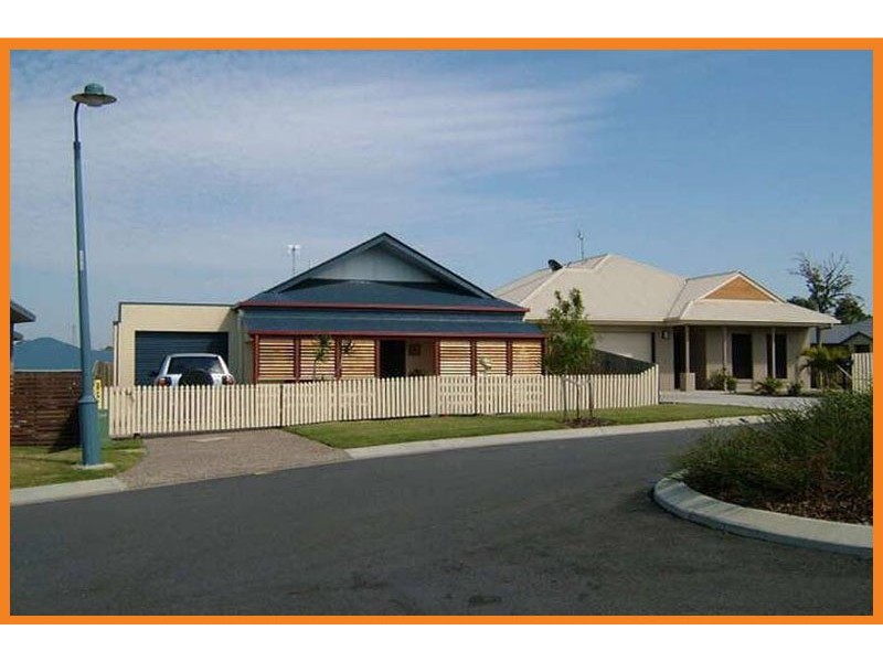 5 Widgee Place, Caloundra West QLD 4551