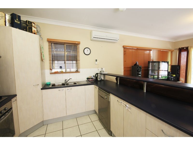 5 Widgee Place, Caloundra West QLD 4551