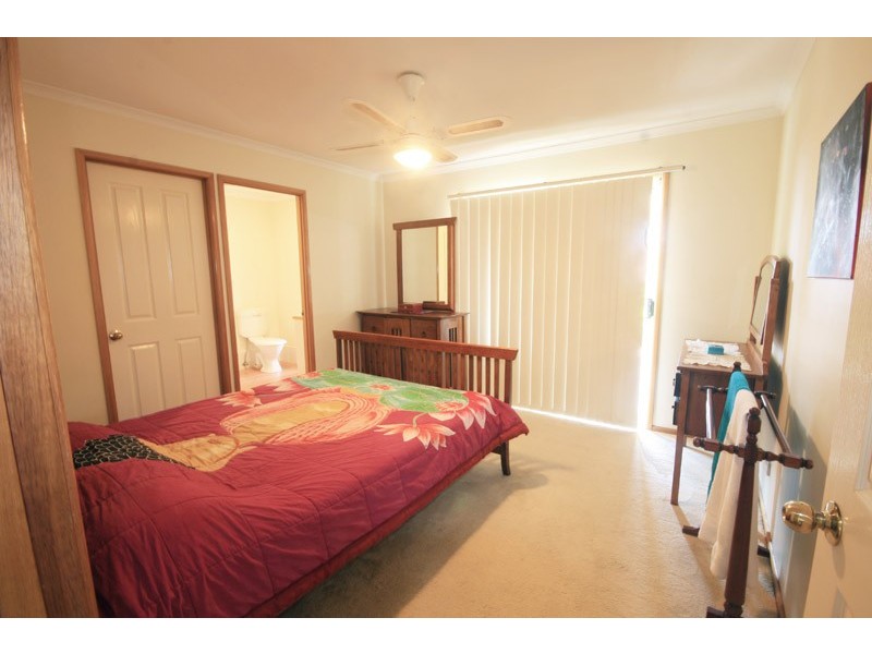 8 Darlington Cct, Currimundi QLD 4551