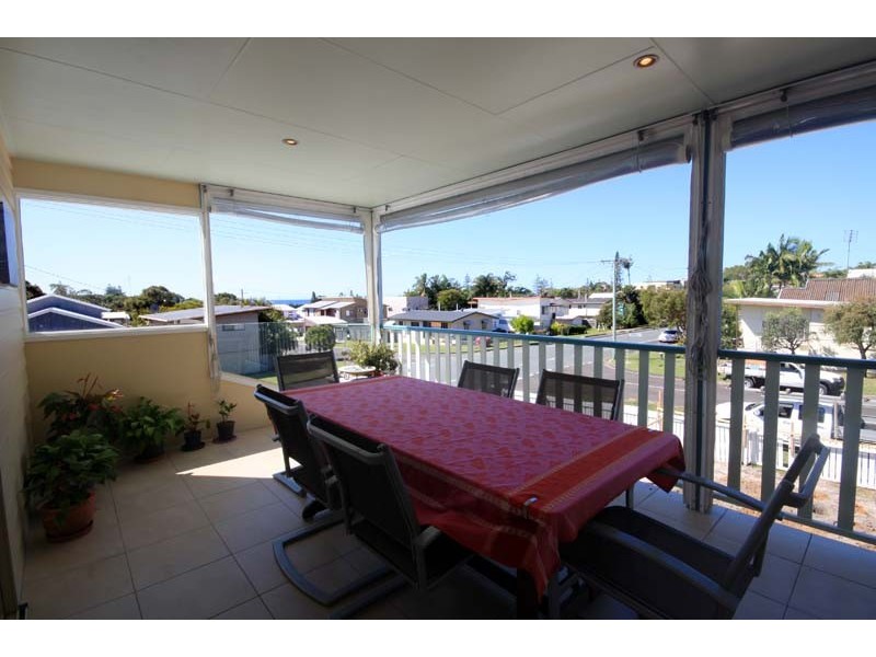 30 Nothling St, Moffat Beach QLD 4551