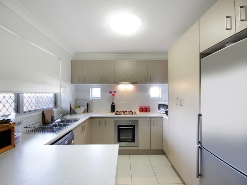 2 Little Tree Lane, Little Mountain QLD 4551