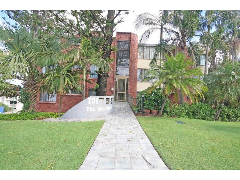 1/10 Ernest Street – The Headlands, Kings Beach QLD 4551