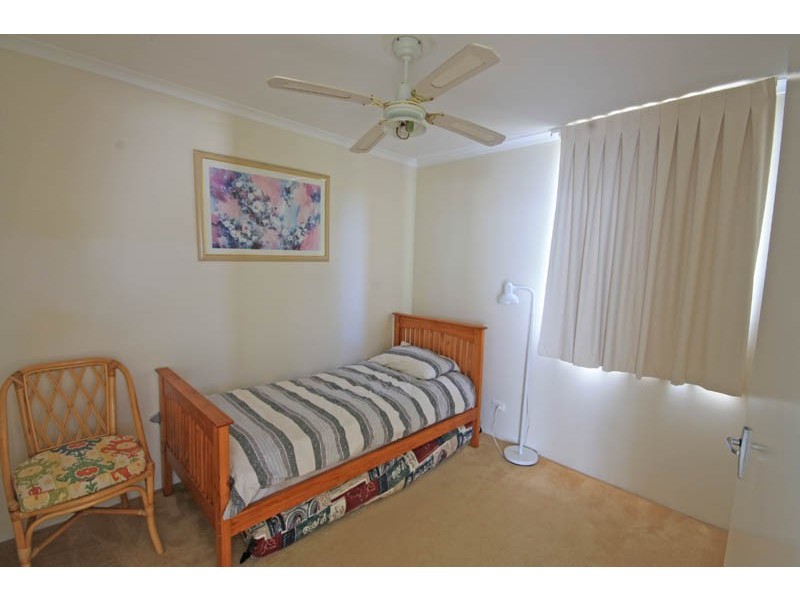 1/10 Ernest Street – The Headlands, Kings Beach QLD 4551