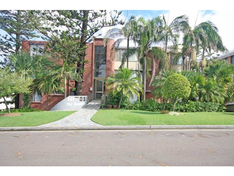 1/10 Ernest Street – The Headlands, Kings Beach QLD 4551