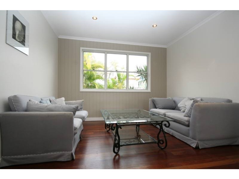 9 Nothling Street, Moffat Beach QLD 4551