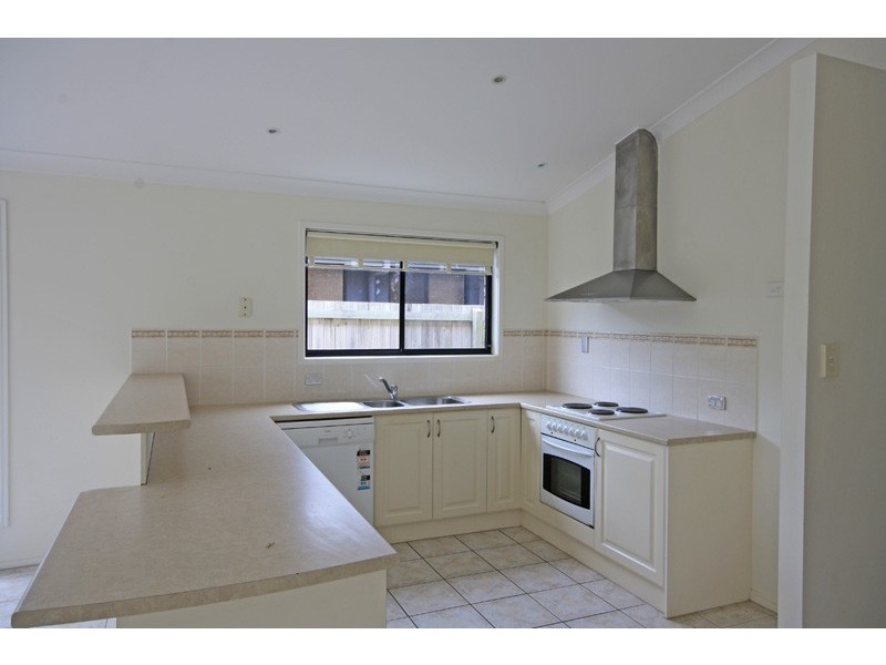 19 Rosslare Street, Caloundra West QLD 4551