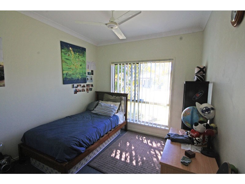 15 Endeavour Crescent, Pelican Waters QLD 4551