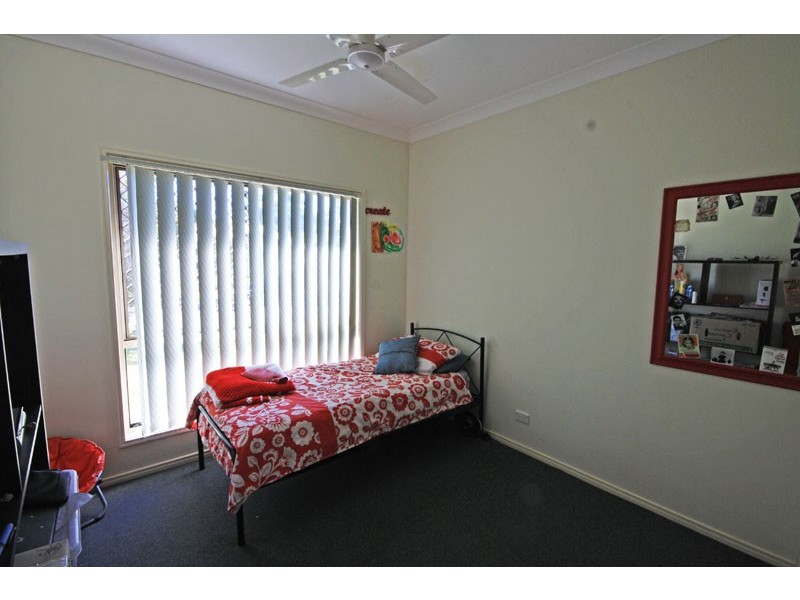 15 Endeavour Crescent, Pelican Waters QLD 4551