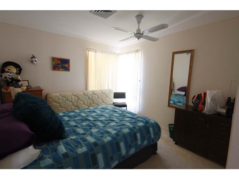 15 Barnett Street, Golden Beach QLD 4551