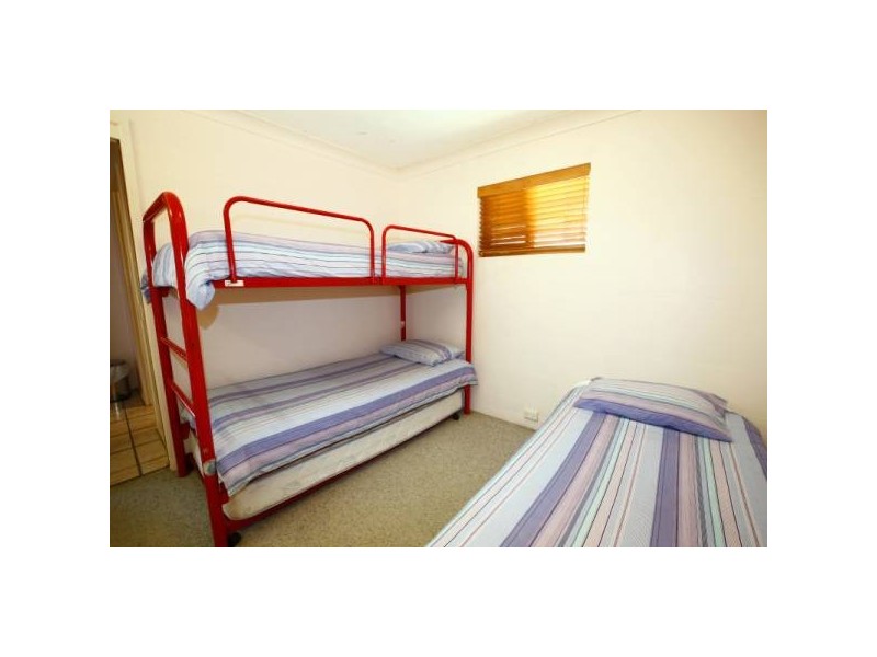 1/31 Warne Tce – Chiswell, Kings Beach QLD 4551