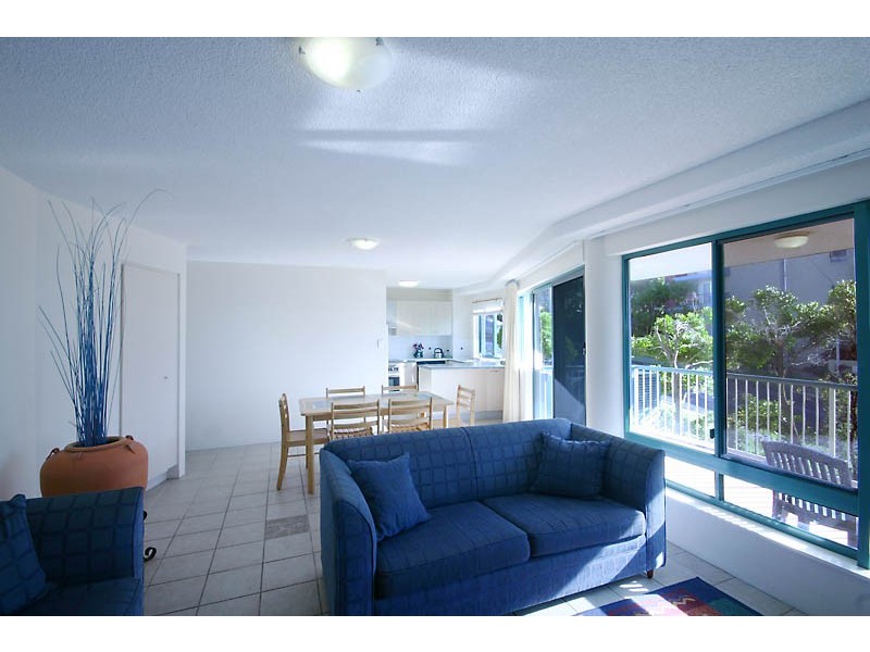 U4/22 Warne Tce- Ocean Crest, Kings Beach QLD 4551
