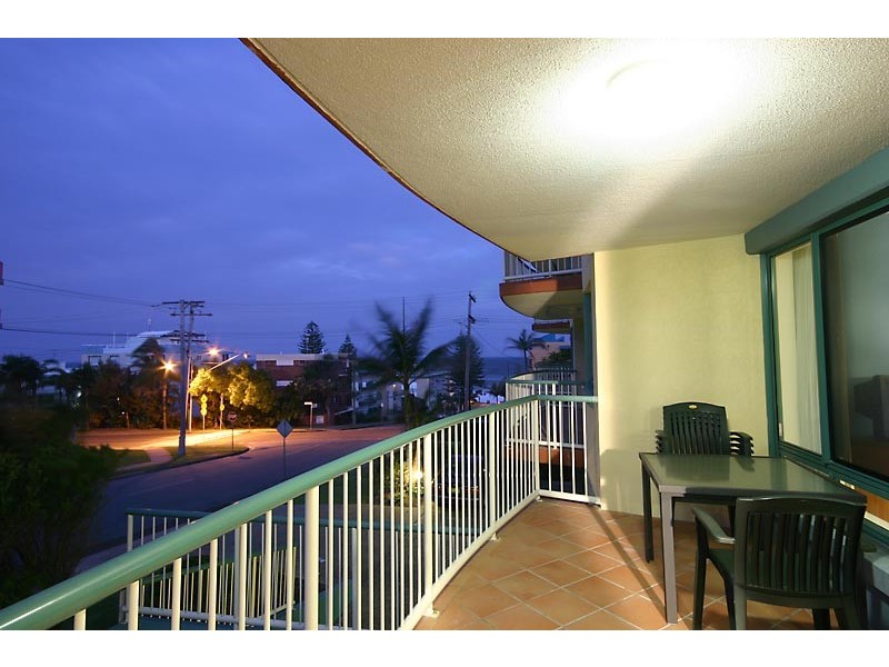 U4/22 Warne Tce- Ocean Crest, Kings Beach QLD 4551