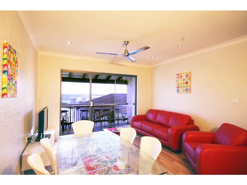 U12a/3 Sykes Ave- Spanish Villa, Kings Beach QLD 4551
