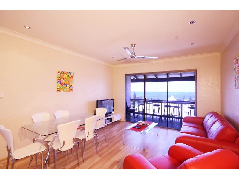 U12a/3 Sykes Ave- Spanish Villa, Kings Beach QLD 4551