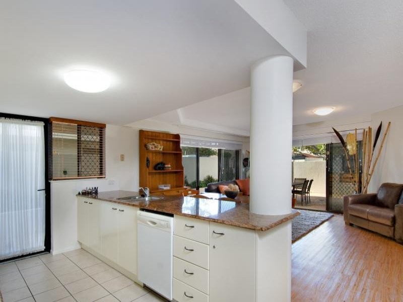 U2/42 Warne Tce- The Apartments, Kings Beach QLD 4551