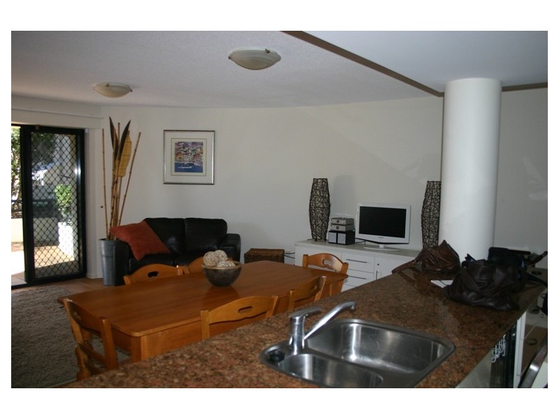 U2/42 Warne Tce- The Apartments, Kings Beach QLD 4551