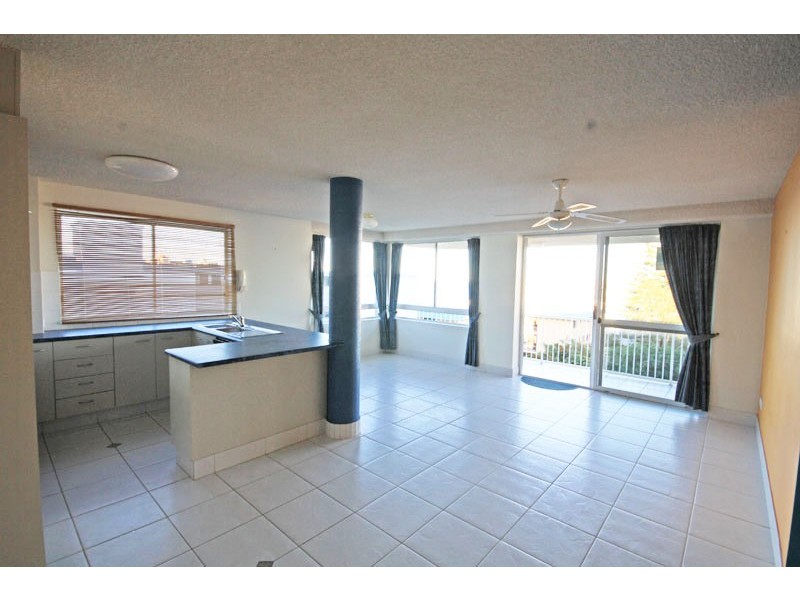 3/5 Warne Terrace – Casand Chase, Kings Beach QLD 4551