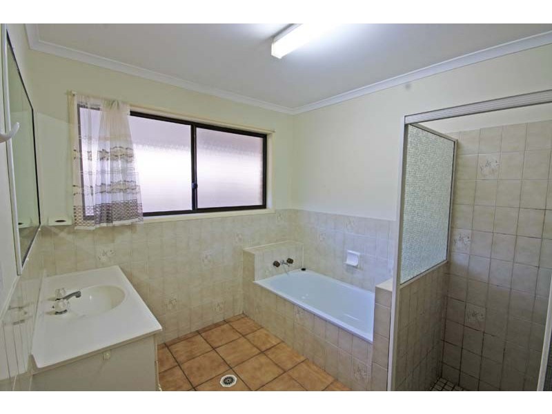 11 Furlong Drive, Moffat Beach QLD 4551