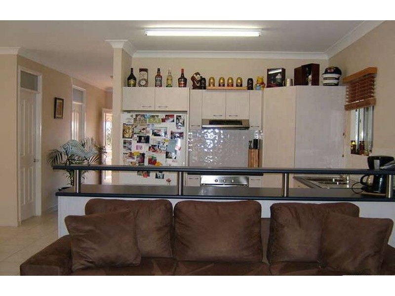 5 Widgee Place, Caloundra West QLD 4551