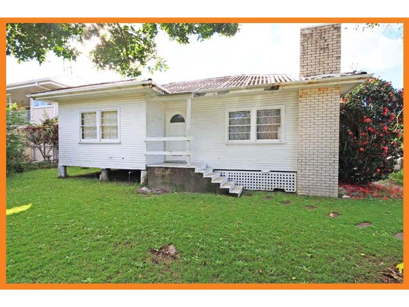 9 Mayes Avenue, Caloundra QLD 4551