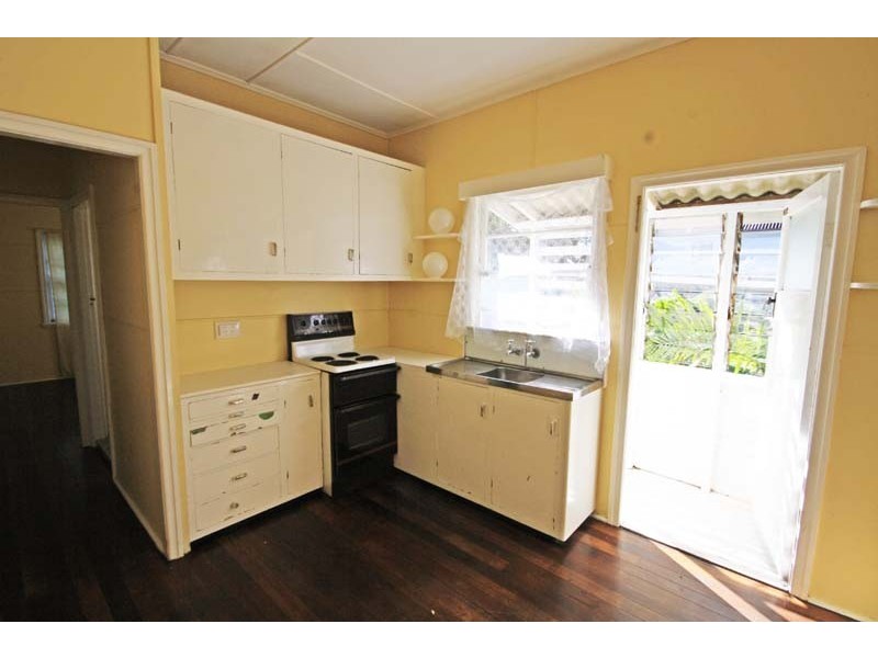 9 Mayes Avenue, Caloundra QLD 4551