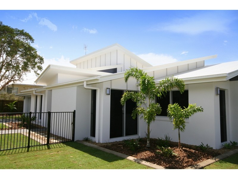 6 Elizabeth Street, Dicky Beach QLD 4551