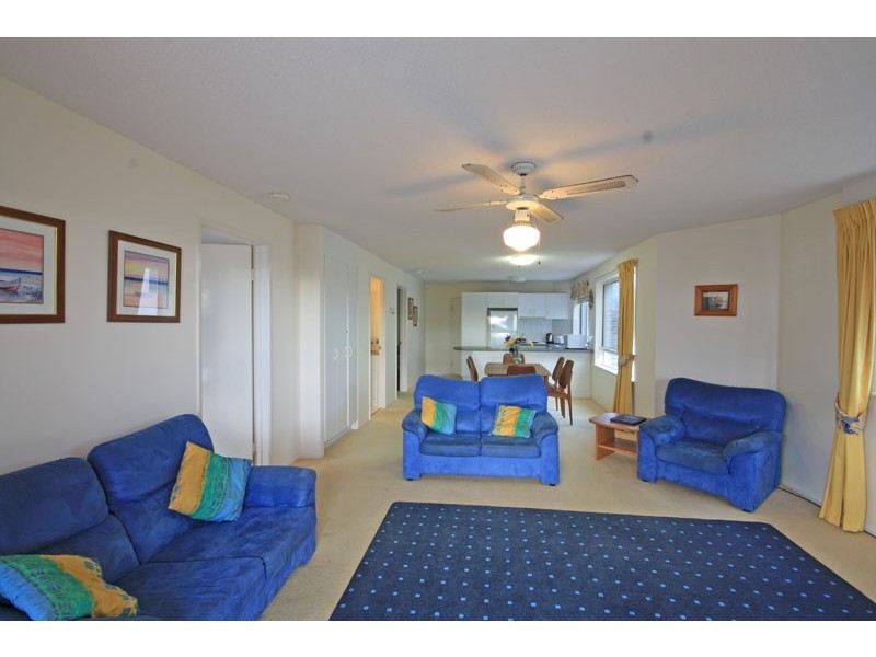 1/3 Latona Avenue – Summervale, Caloundra QLD 4551