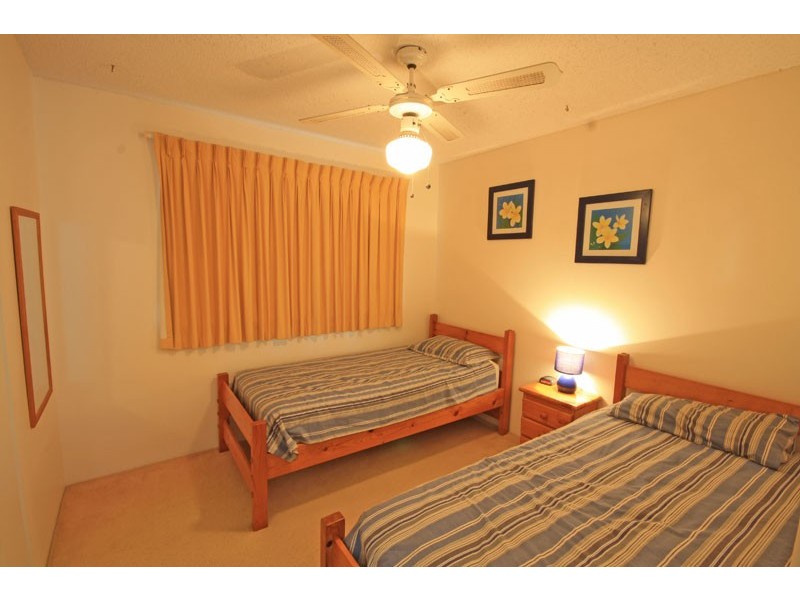 1/3 Latona Avenue – Summervale, Caloundra QLD 4551