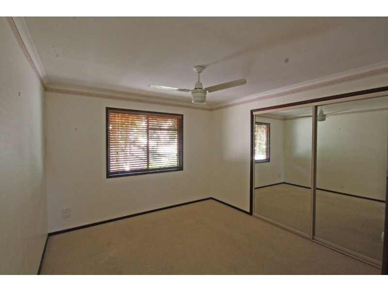 8 Pinaroo Street, Battery Hill QLD 4551