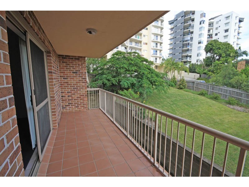 2/23 Bombala Terrace – Kingston Mews, Caloundra QLD 4551