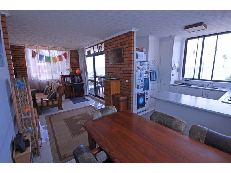 3/32 Esplanade Headland  – Pacific Coast, Kings Beach QLD 4551