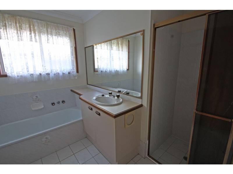 15 Baroona Street, Wurtulla QLD 4575