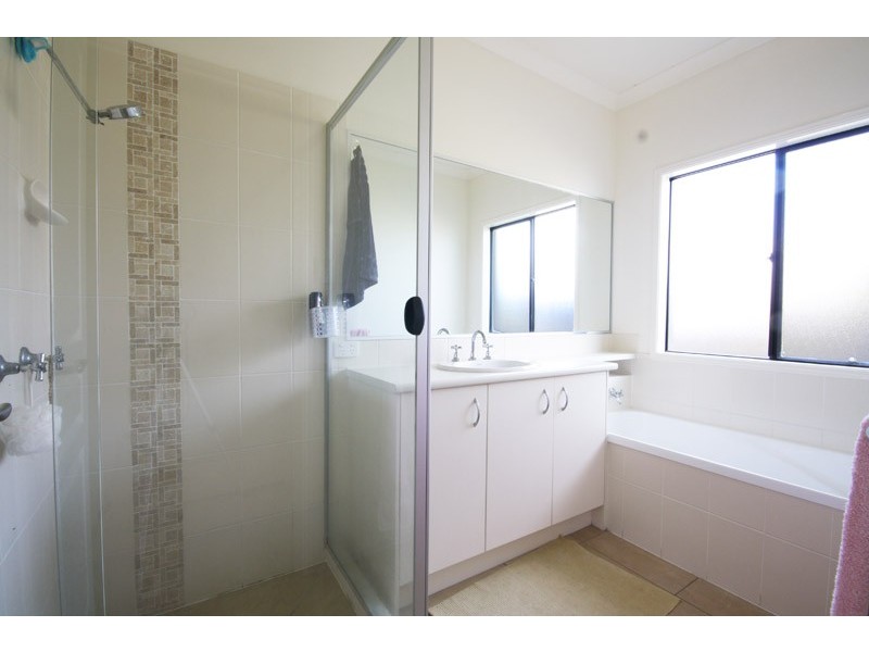 7 Gipps Street, Caloundra West QLD 4551