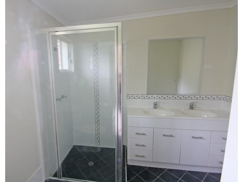 2/18 Orsova Terrace, Caloundra QLD 4551