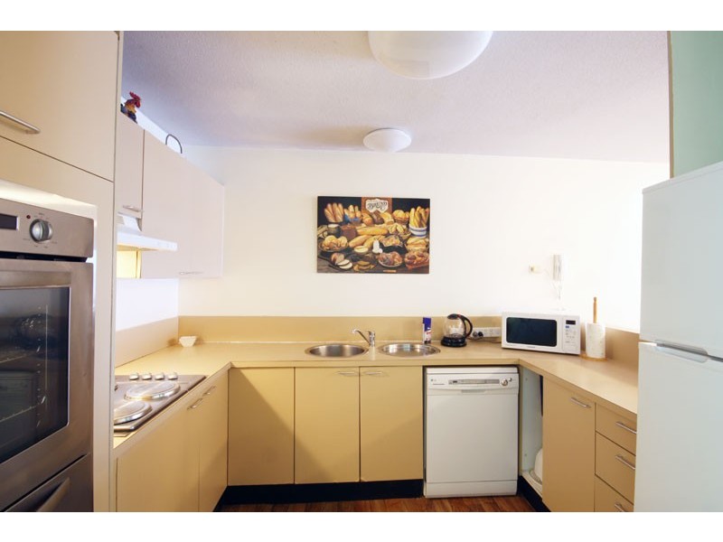 4/21 Warne Tce – Seaspray, Kings Beach QLD 4551