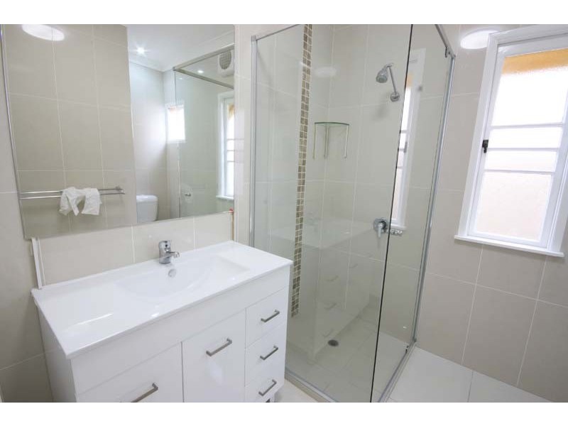 2/44 Roderick Street, Moffat Beach QLD 4551